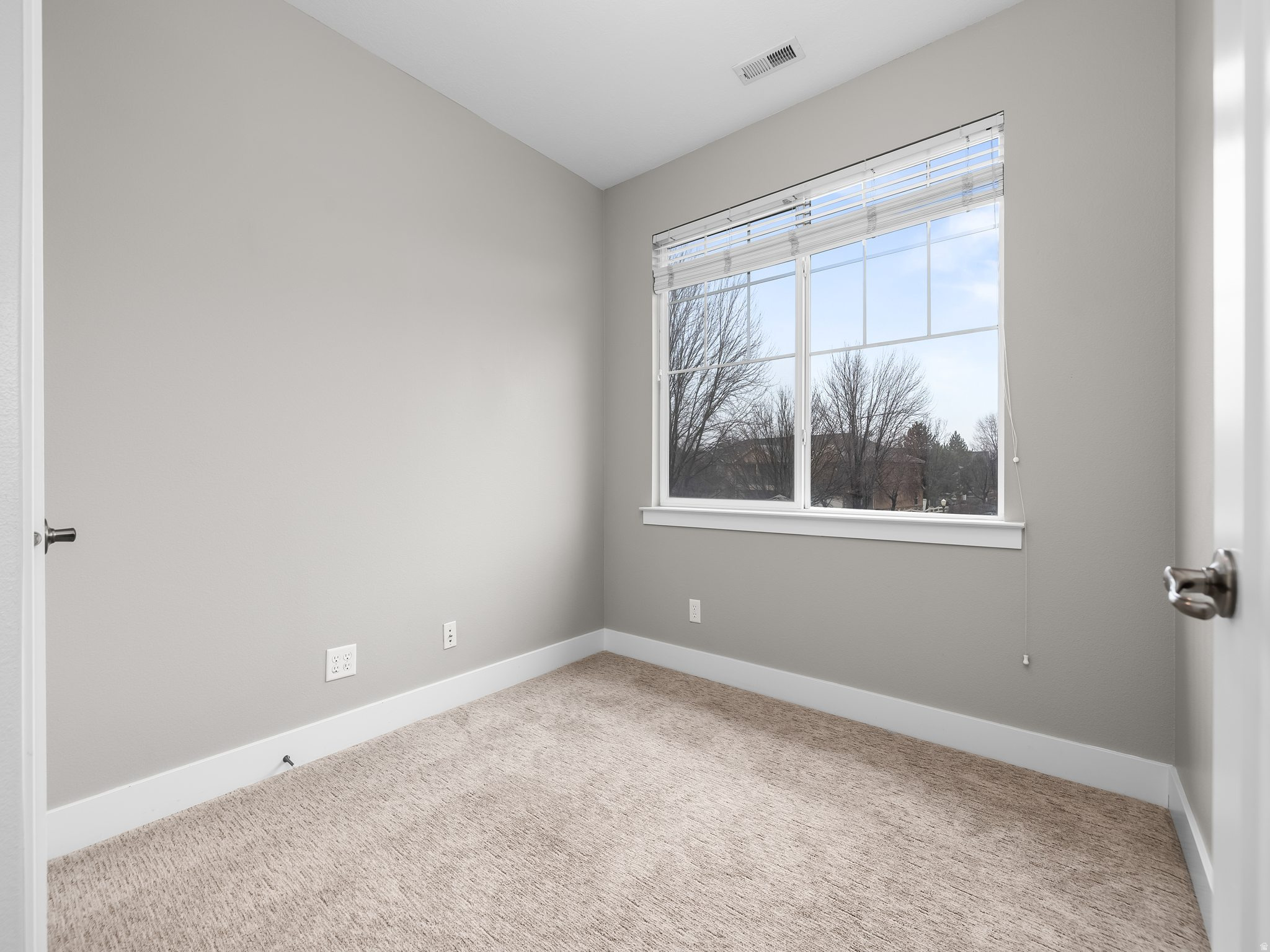 PEMBERLEY - Residential