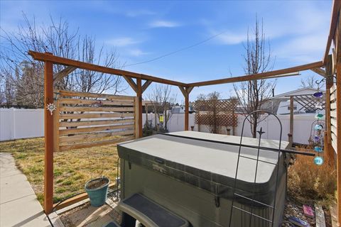 Tiny photo for 71 W STAUFFER LN, Murray, UT 84107 (MLS # 2134886)