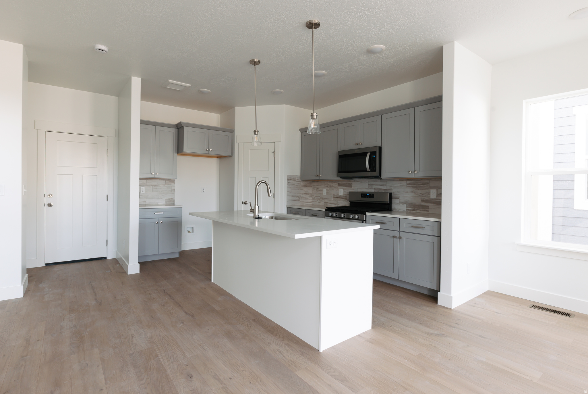 HIGHRIDGE - Residential