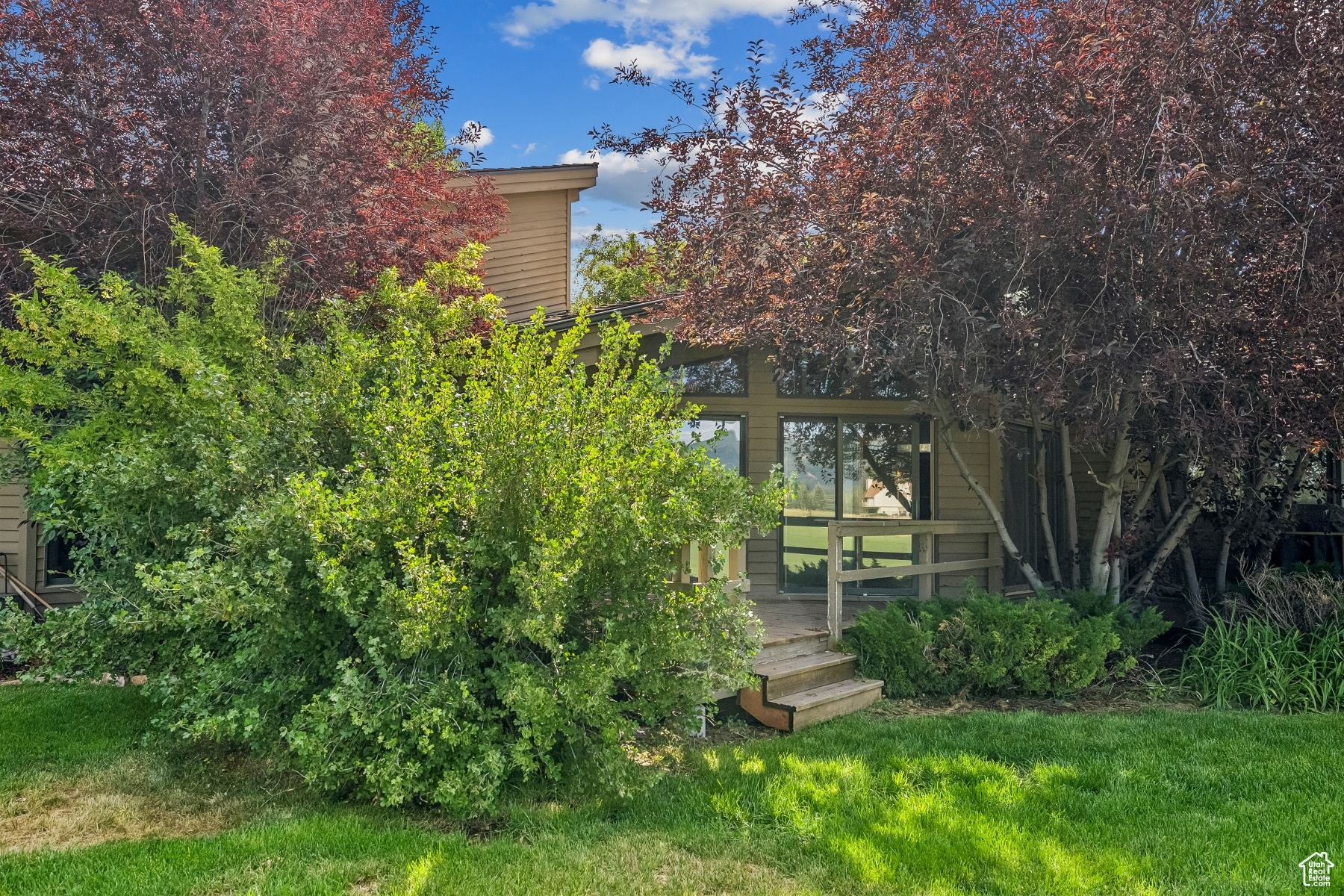 Park City, Utah 84060, United States, 1 Bedroom Bedrooms, ,3 BathroomsBathrooms,Residential,Pending,180253