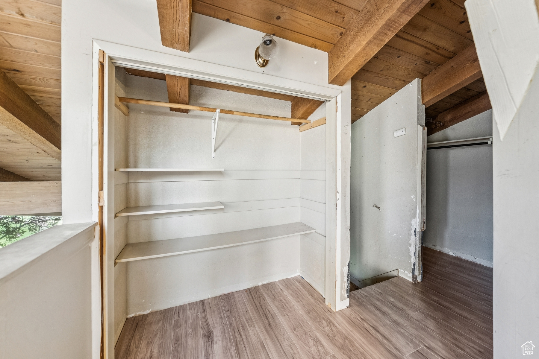 Park City, Utah 84060, United States, 1 Bedroom Bedrooms, ,3 BathroomsBathrooms,Residential,Pending,180253