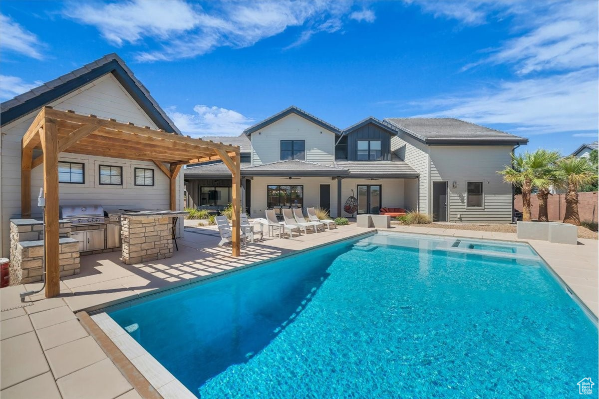 HOMESTEADS AT STUCKI FARMS PH 2 - Residential