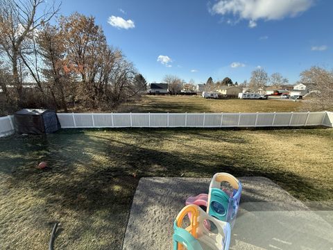 Tiny photo for 34 E 525 N, Layton, UT 84041 (MLS # 2133986)