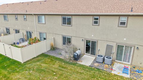Tiny photo for 733 S 170 W, Spanish Fork, UT 84660 (MLS # 2122152)