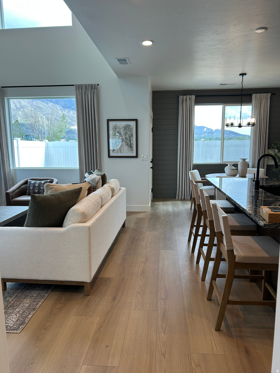 HIATT CREEK - Residential