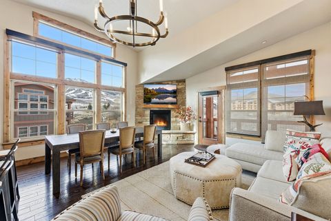 Tiny photo for 1288 DEER PARK CIR #302, Heber City, UT 84032 (MLS # 2126712)