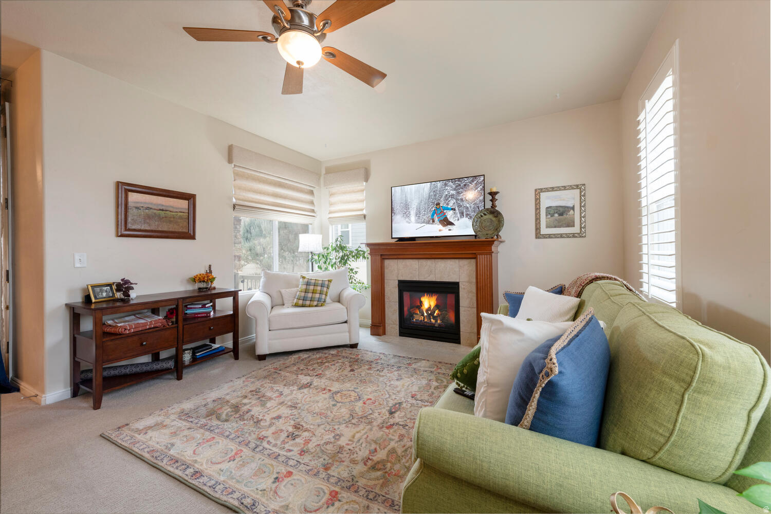 DAYBREAK - Residential