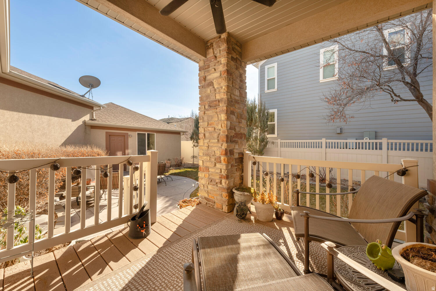 DAYBREAK - Residential