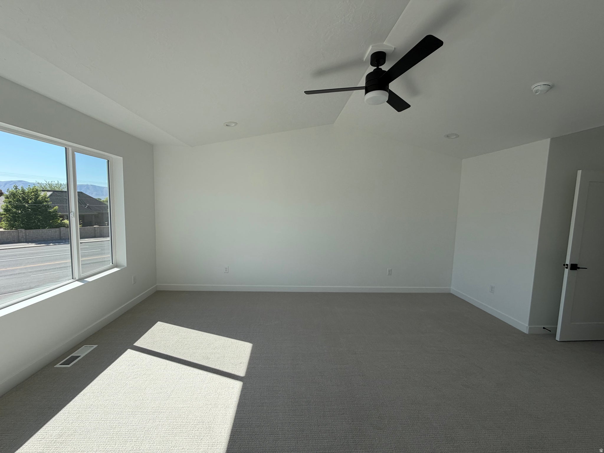 VALLEY VIEW - Residential