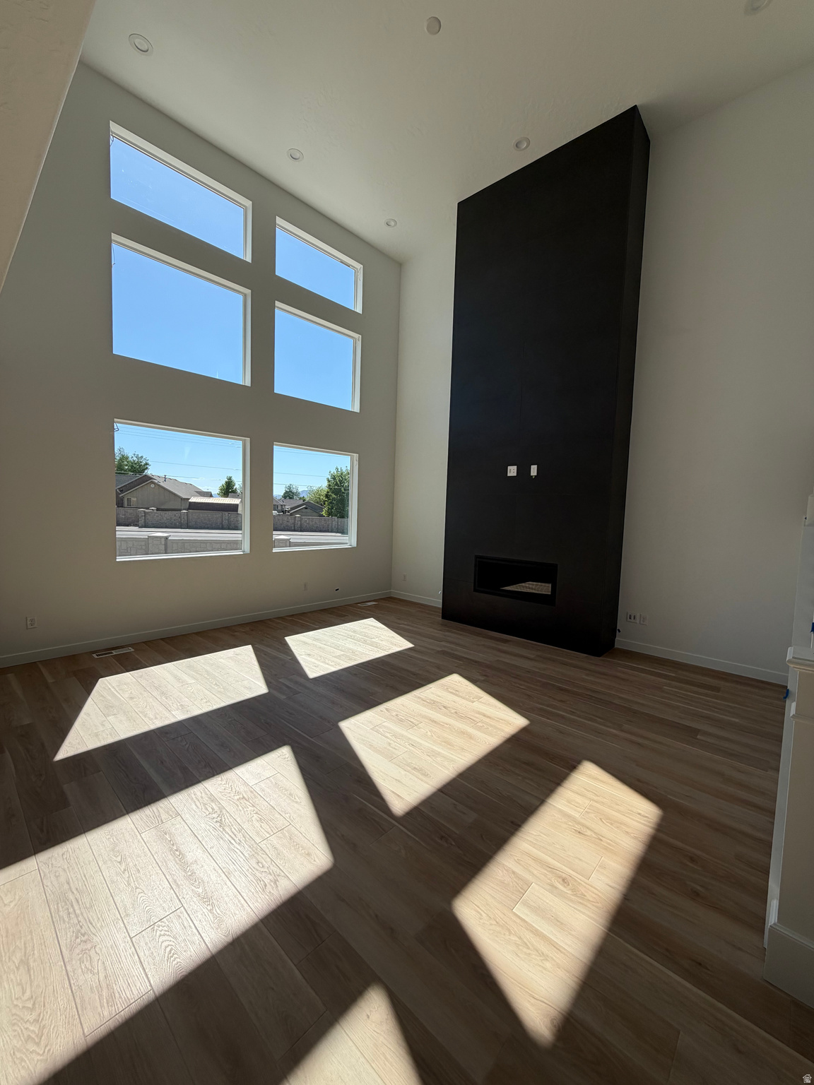 VALLEY VIEW - Residential