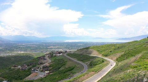 Tiny photo for 2202 E EAGLE DR #141, Draper, UT 84020 (MLS # 2019467)