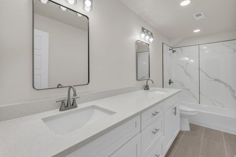 Tiny photo for 583 S ALBERTA SPRUCE DR, Layton, UT 84041 (MLS # 2133675)