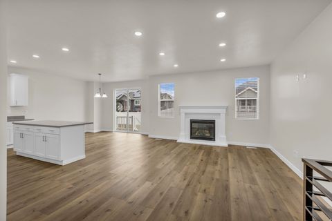 Tiny photo for 583 S ALBERTA SPRUCE DR, Layton, UT 84041 (MLS # 2133675)