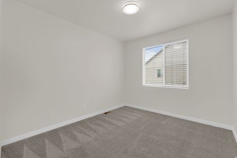 Tiny photo for 583 S ALBERTA SPRUCE DR, Layton, UT 84041 (MLS # 2133675)