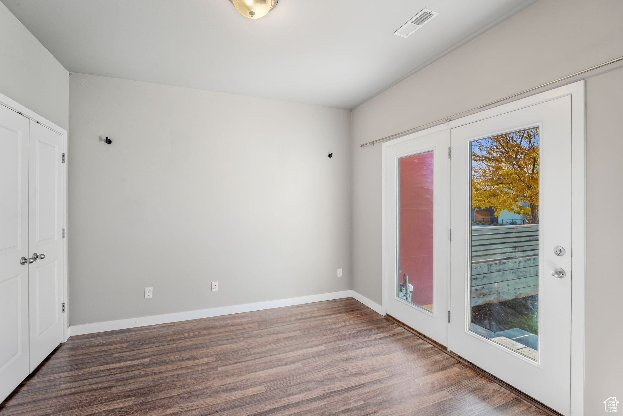 KENNECOTT - Residential