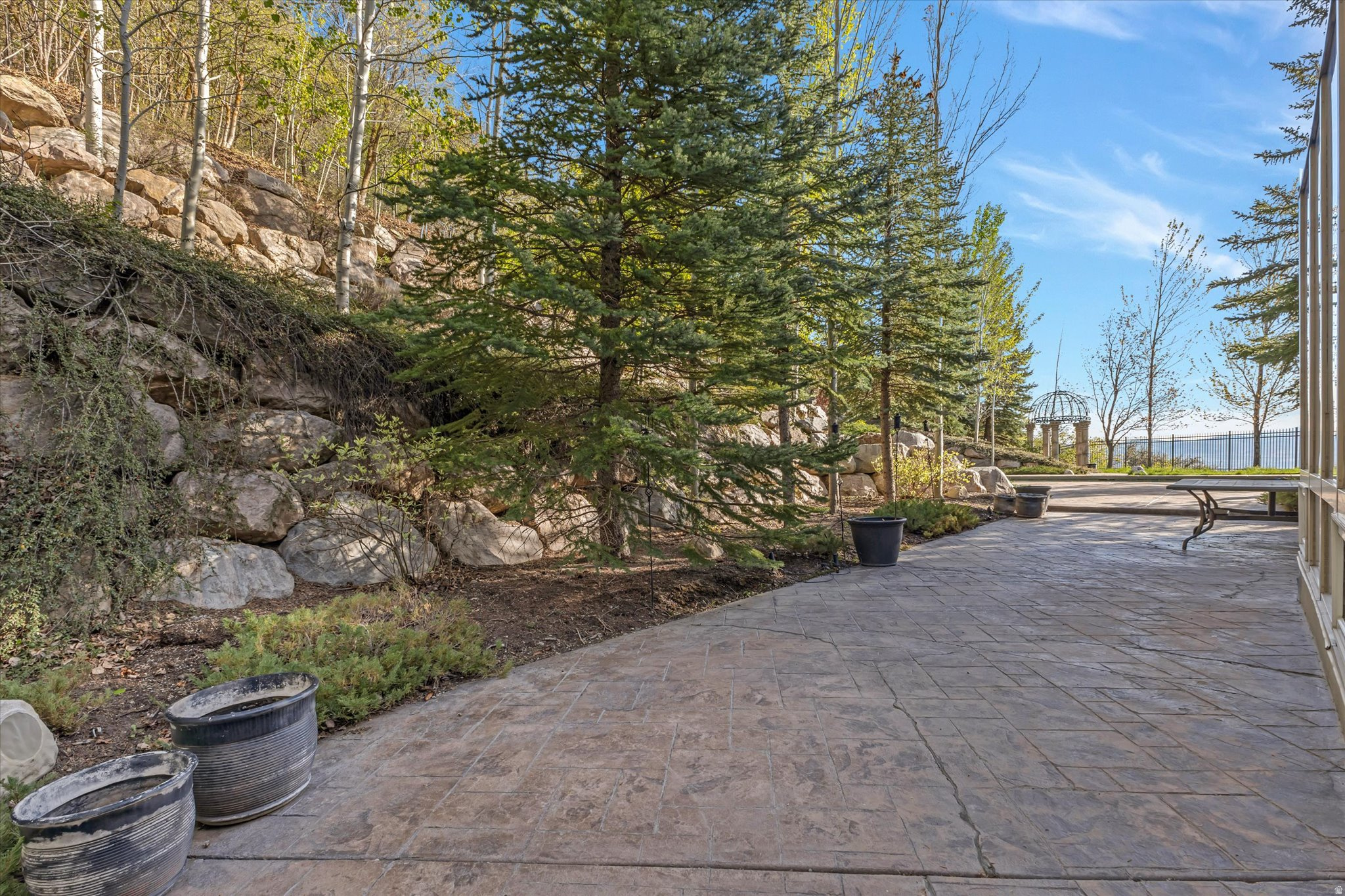 TATE - Residential Lease