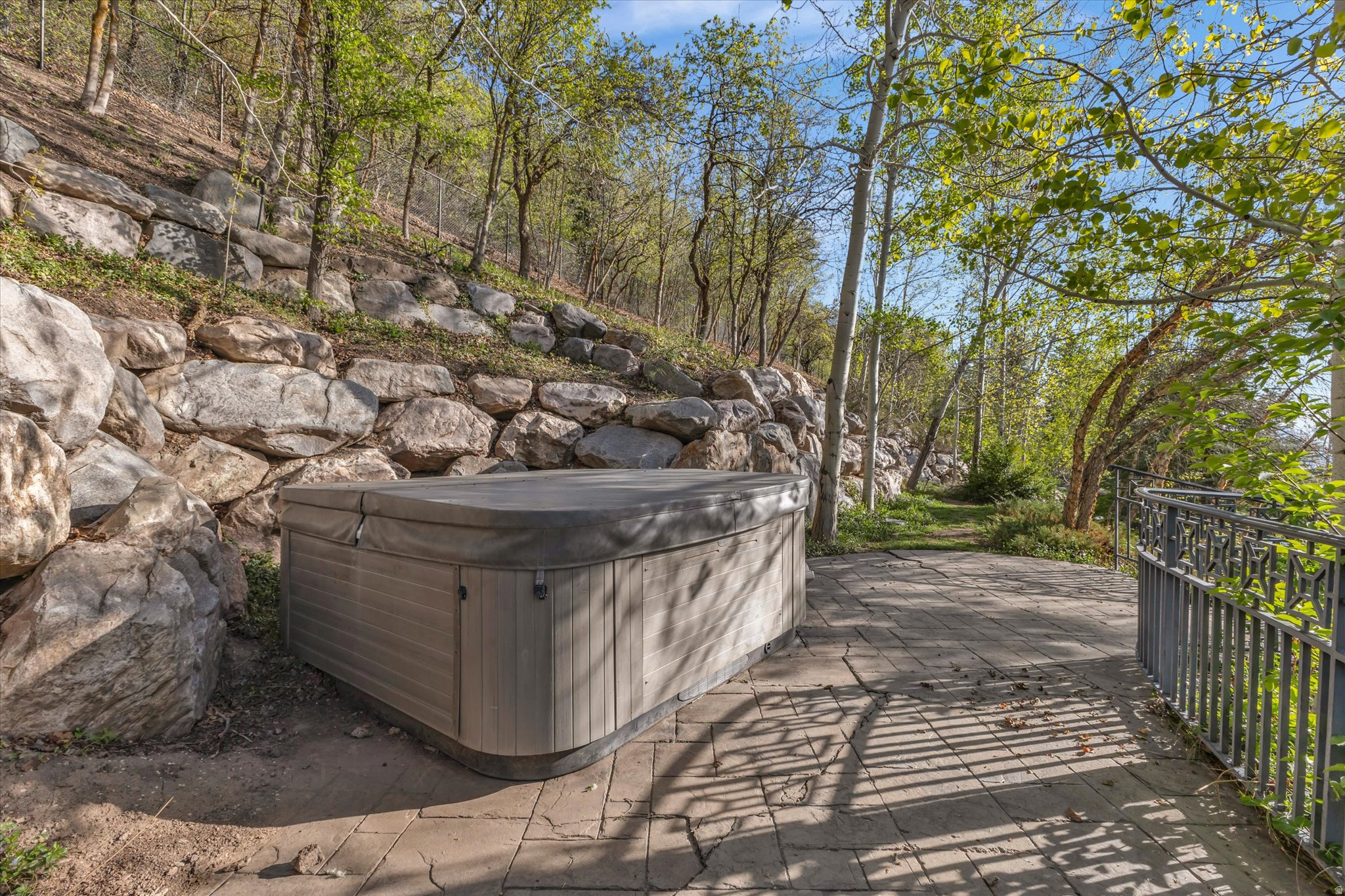 TATE - Residential Lease