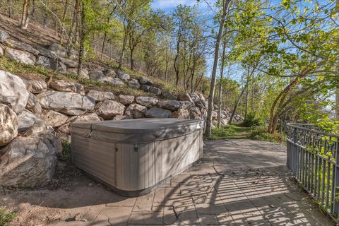 Tiny photo for 3222 E EAGLE VIEW CIR, Sandy, UT 84092 (MLS # 2151185)