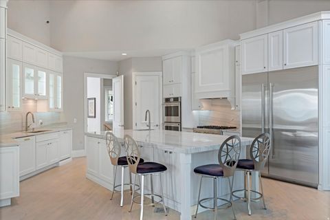 Tiny photo for 3222 E EAGLE VIEW CIR, Sandy, UT 84092 (MLS # 2151185)