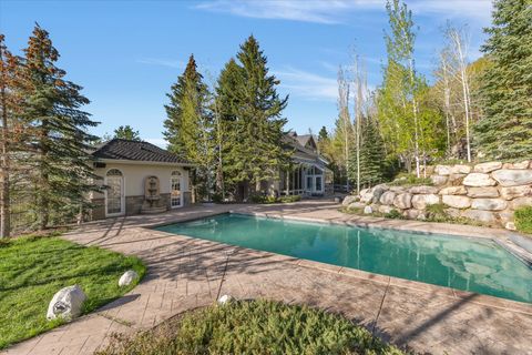 Tiny photo for 3222 E EAGLE VIEW CIR, Sandy, UT 84092 (MLS # 2151185)