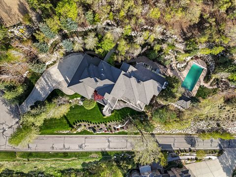 Tiny photo for 3222 E EAGLE VIEW CIR, Sandy, UT 84092 (MLS # 2151185)