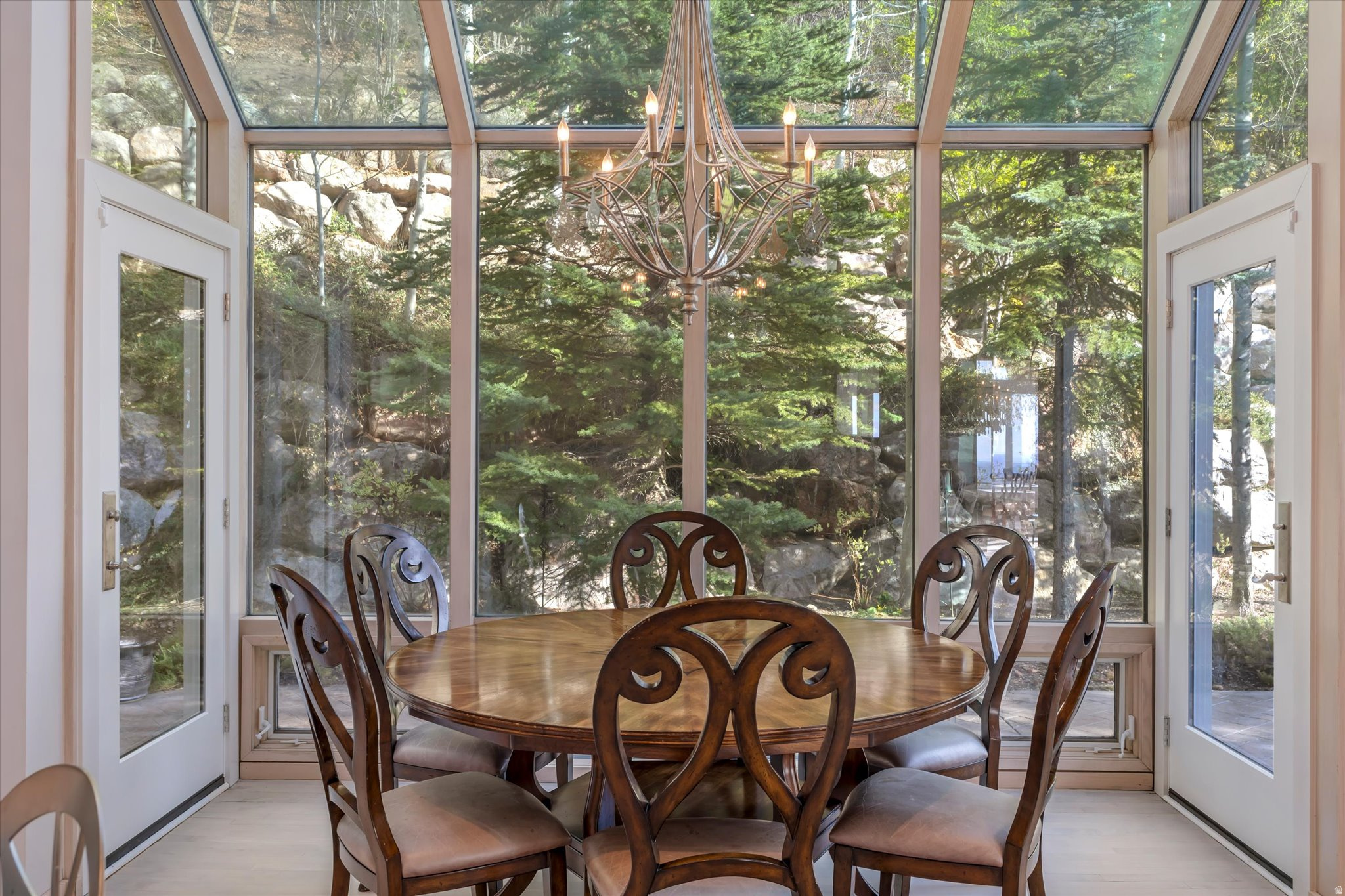 TATE - Residential Lease