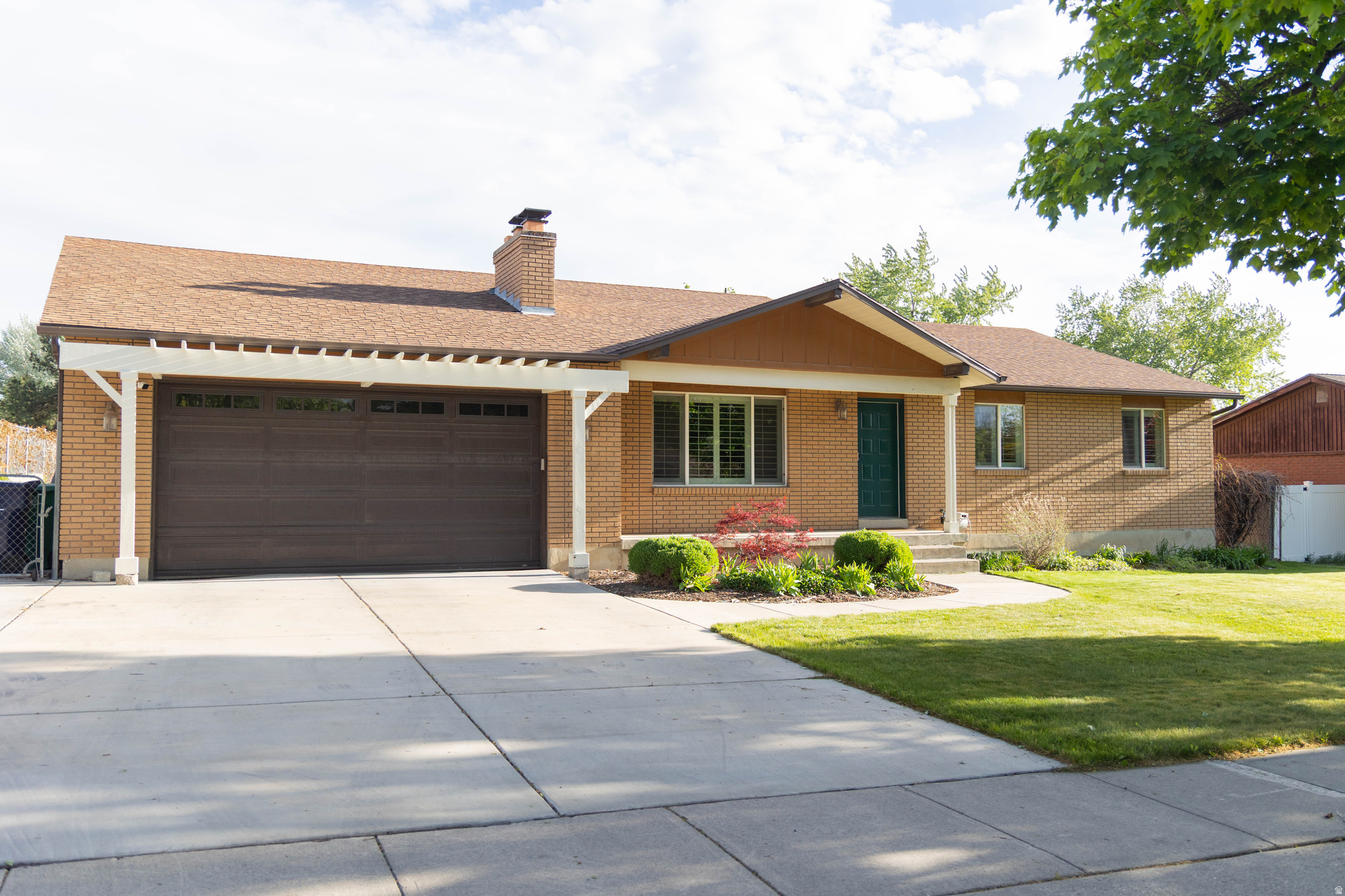 LITTLE WILLOW ESTATES #3 - Residential