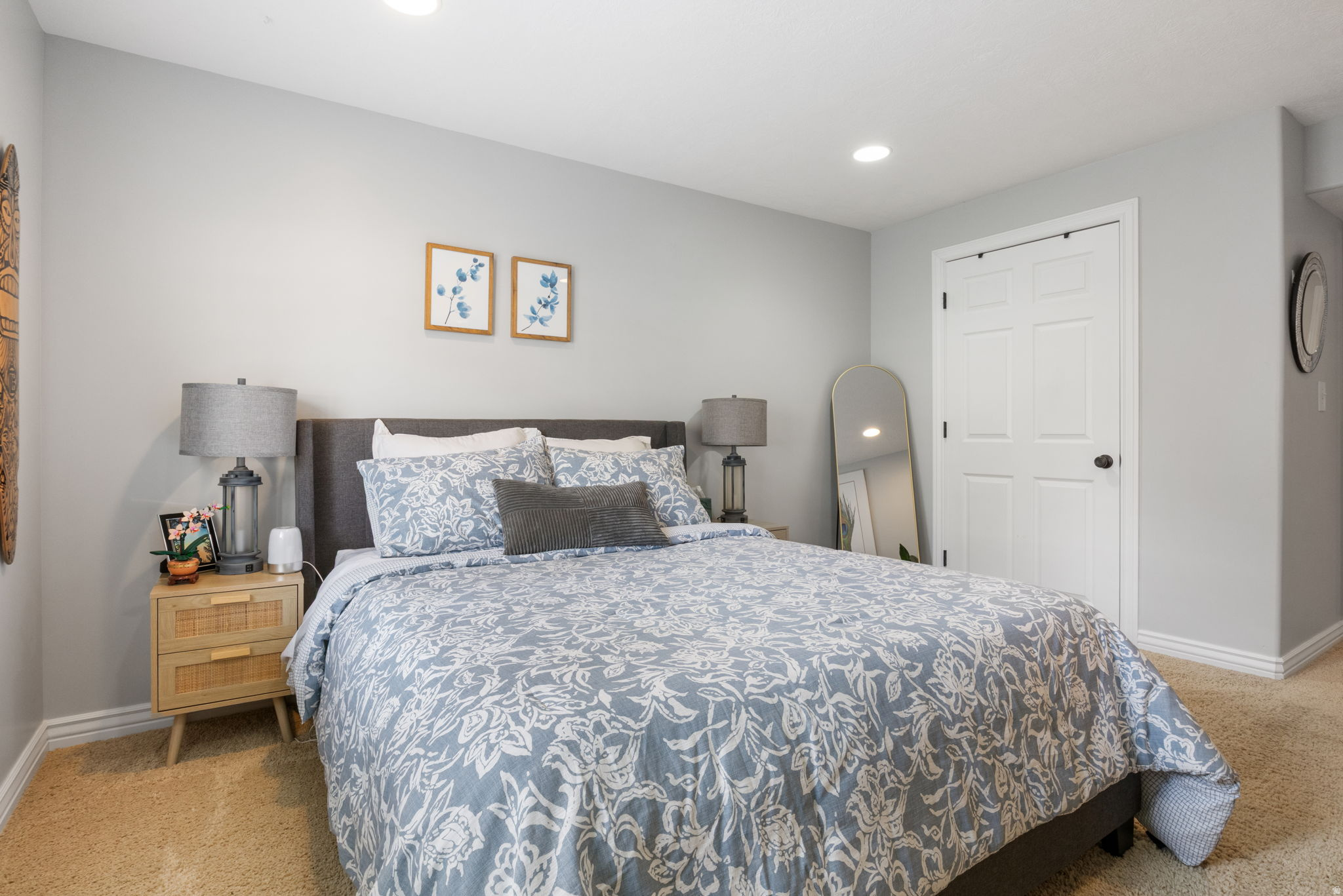 BELLEVUE - Residential