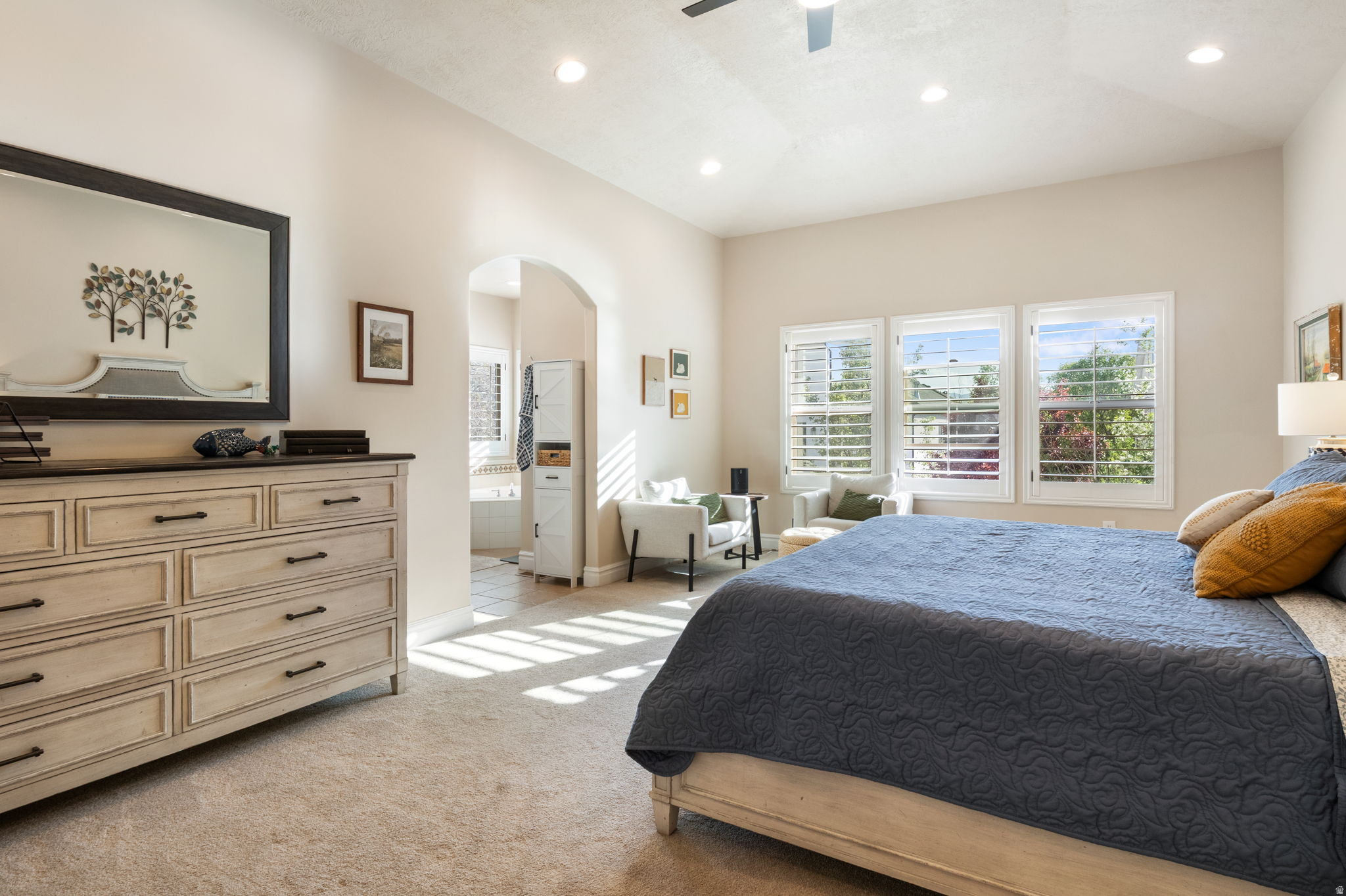 BELLEVUE - Residential