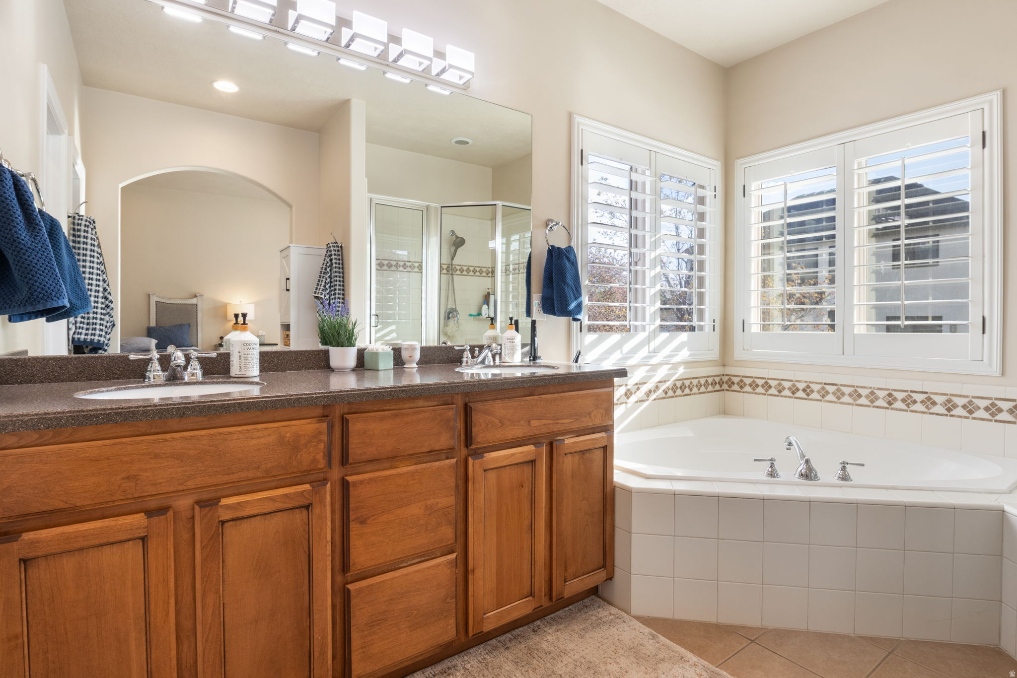 BELLEVUE - Residential