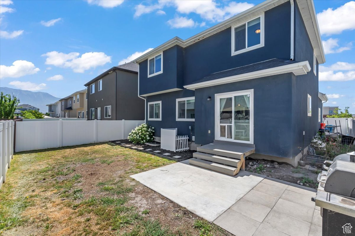 THE SPRINGS AT WATERS EDGE - Residential