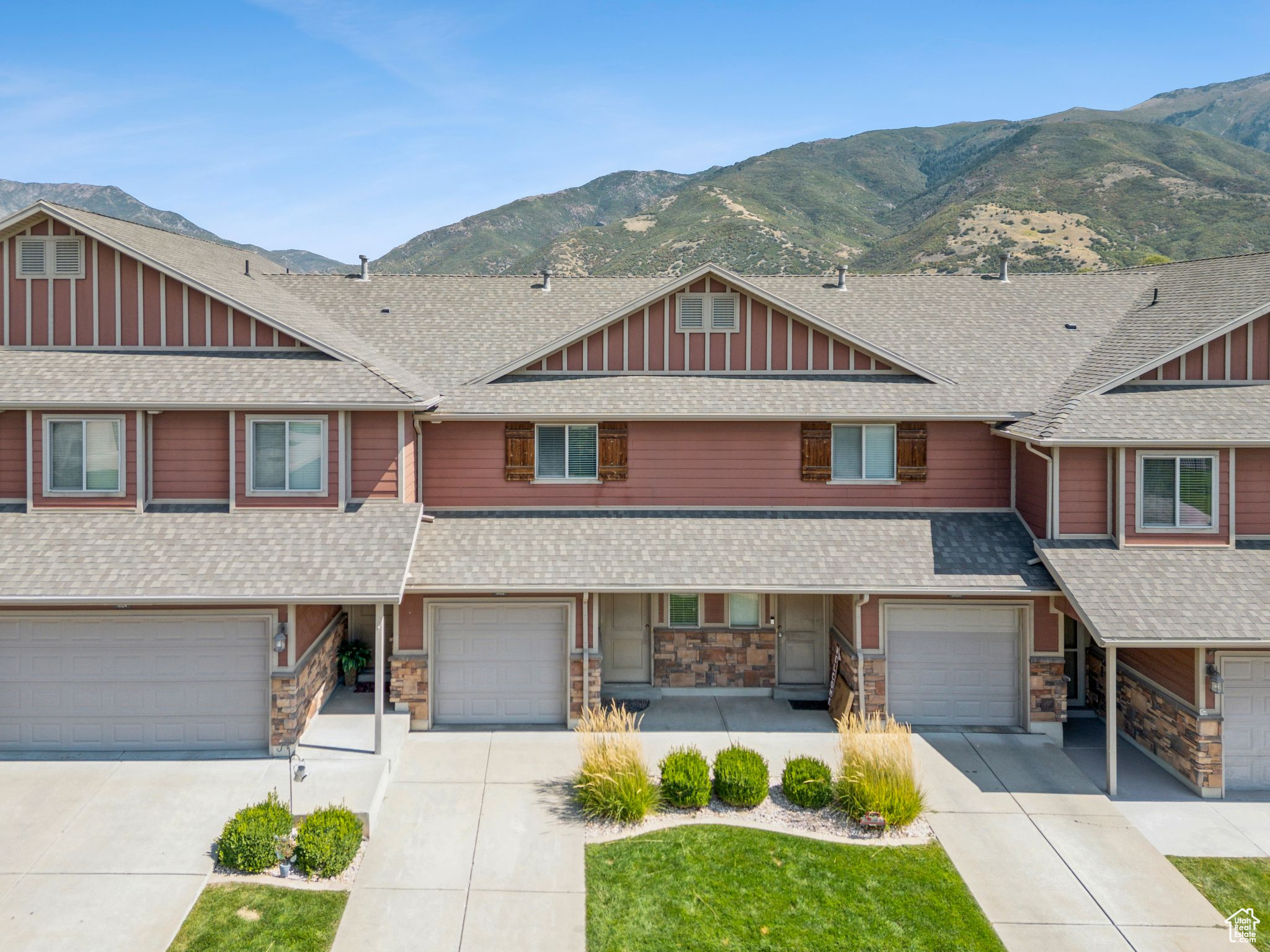 GREYHAWK - Residential