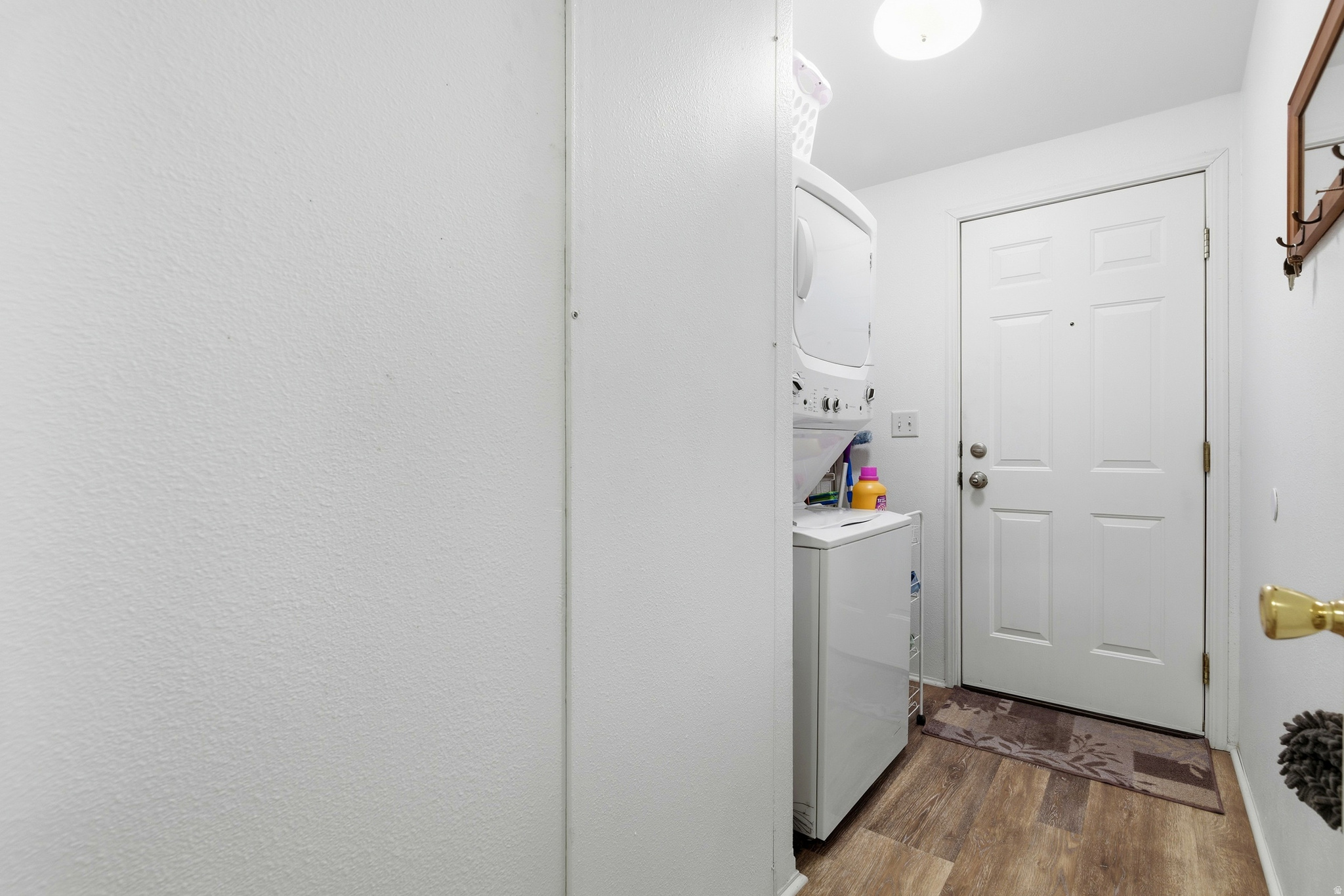 APPLEWOOD ESTATES - Residential