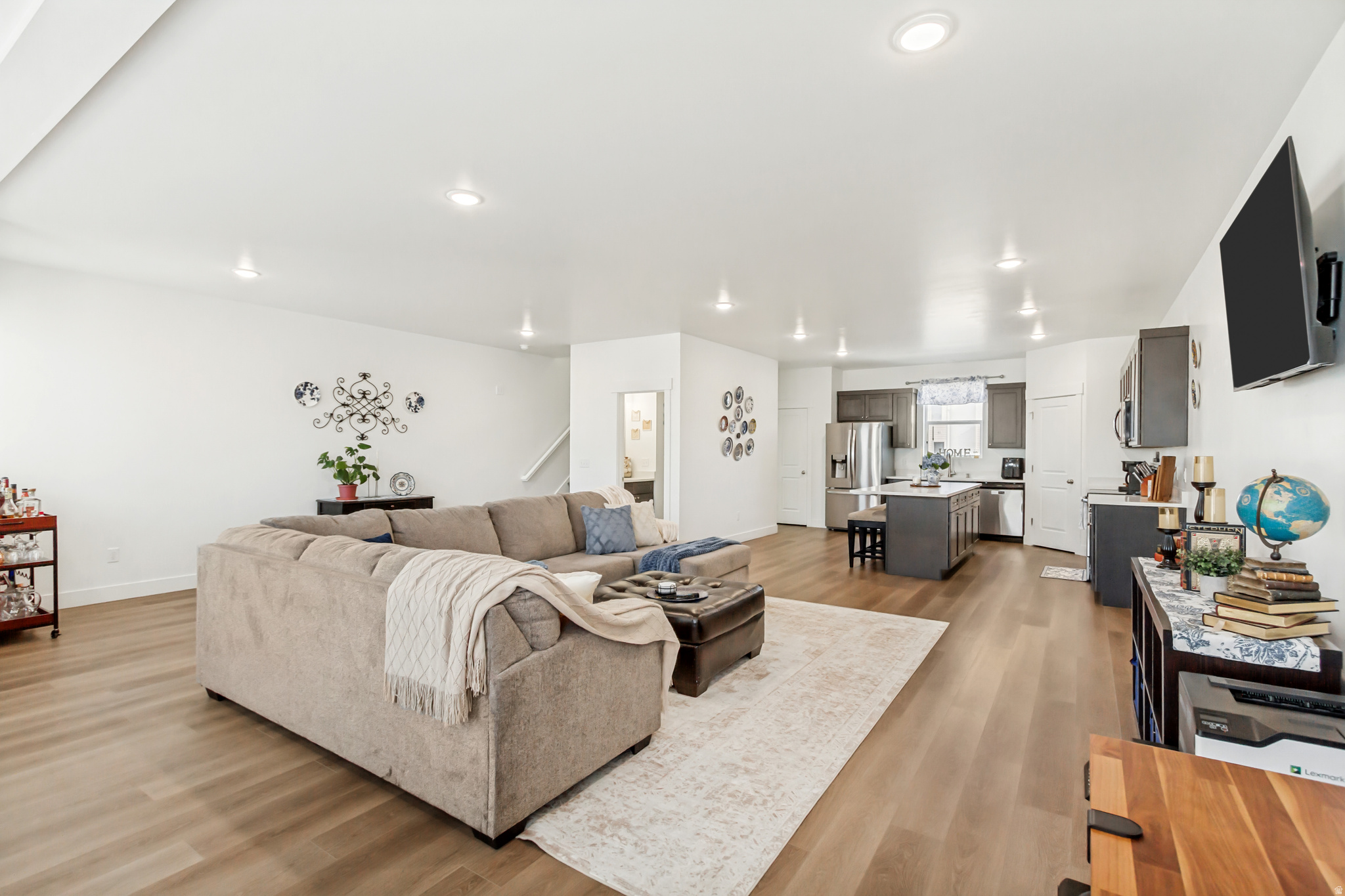 BRYLEE TOWNS - Residential