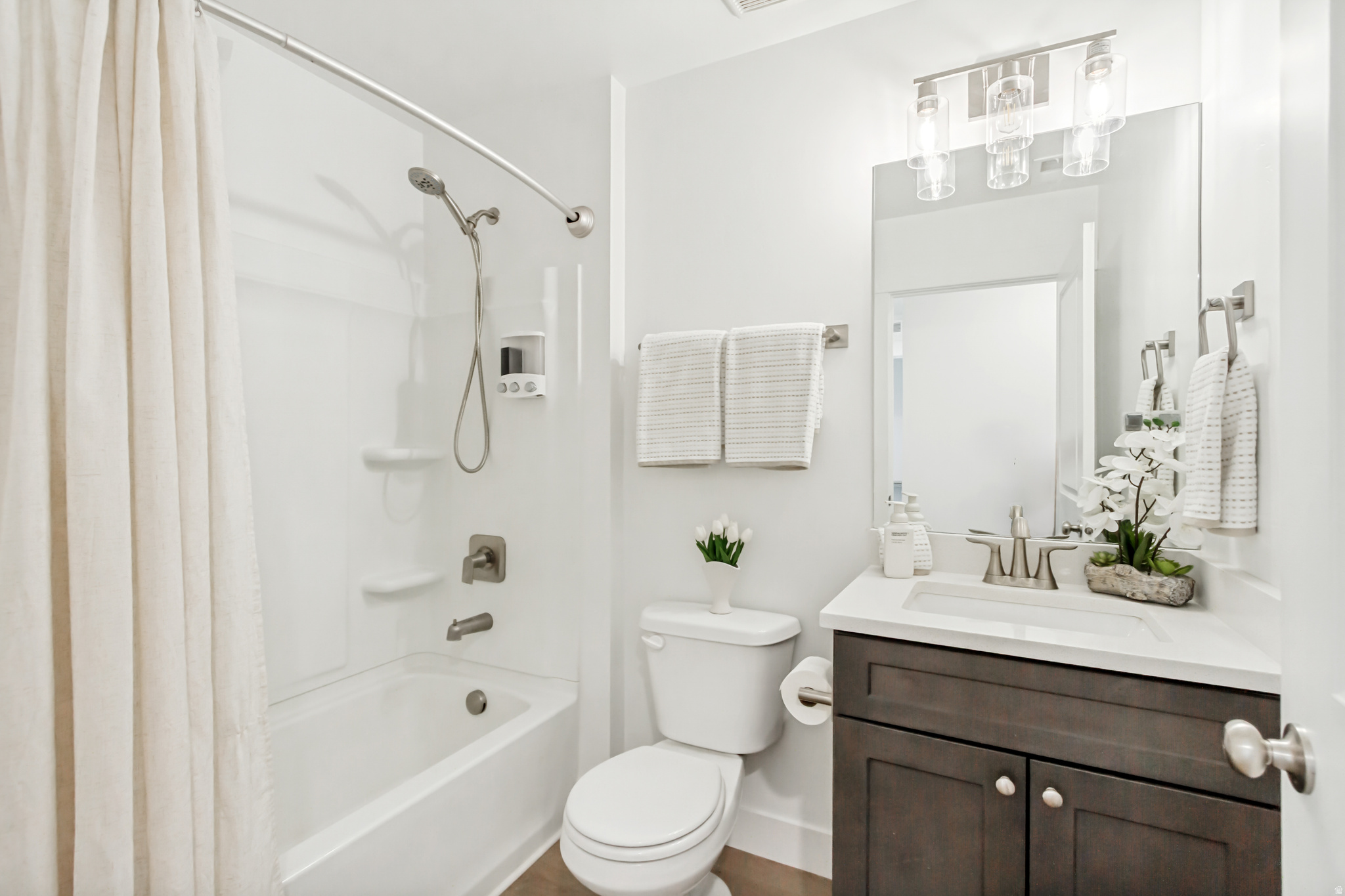 BRYLEE TOWNS - Residential