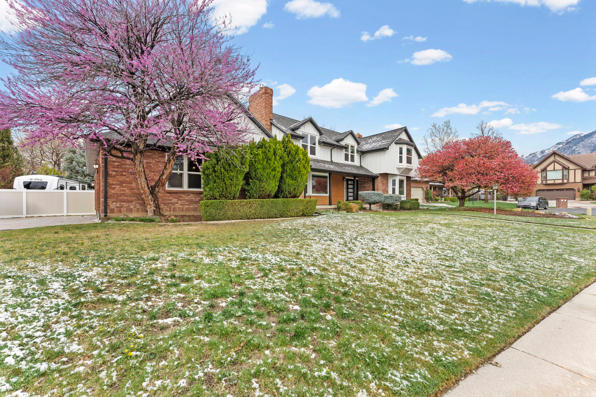 BRANDON PARK - Residential