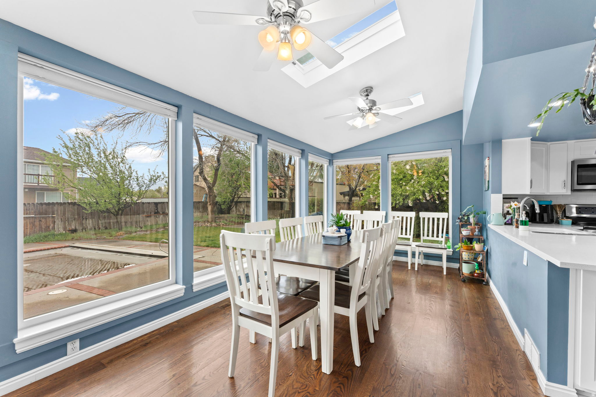 BRANDON PARK - Residential