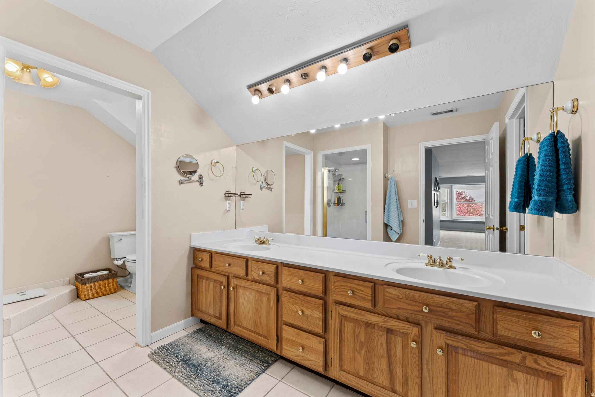 BRANDON PARK - Residential