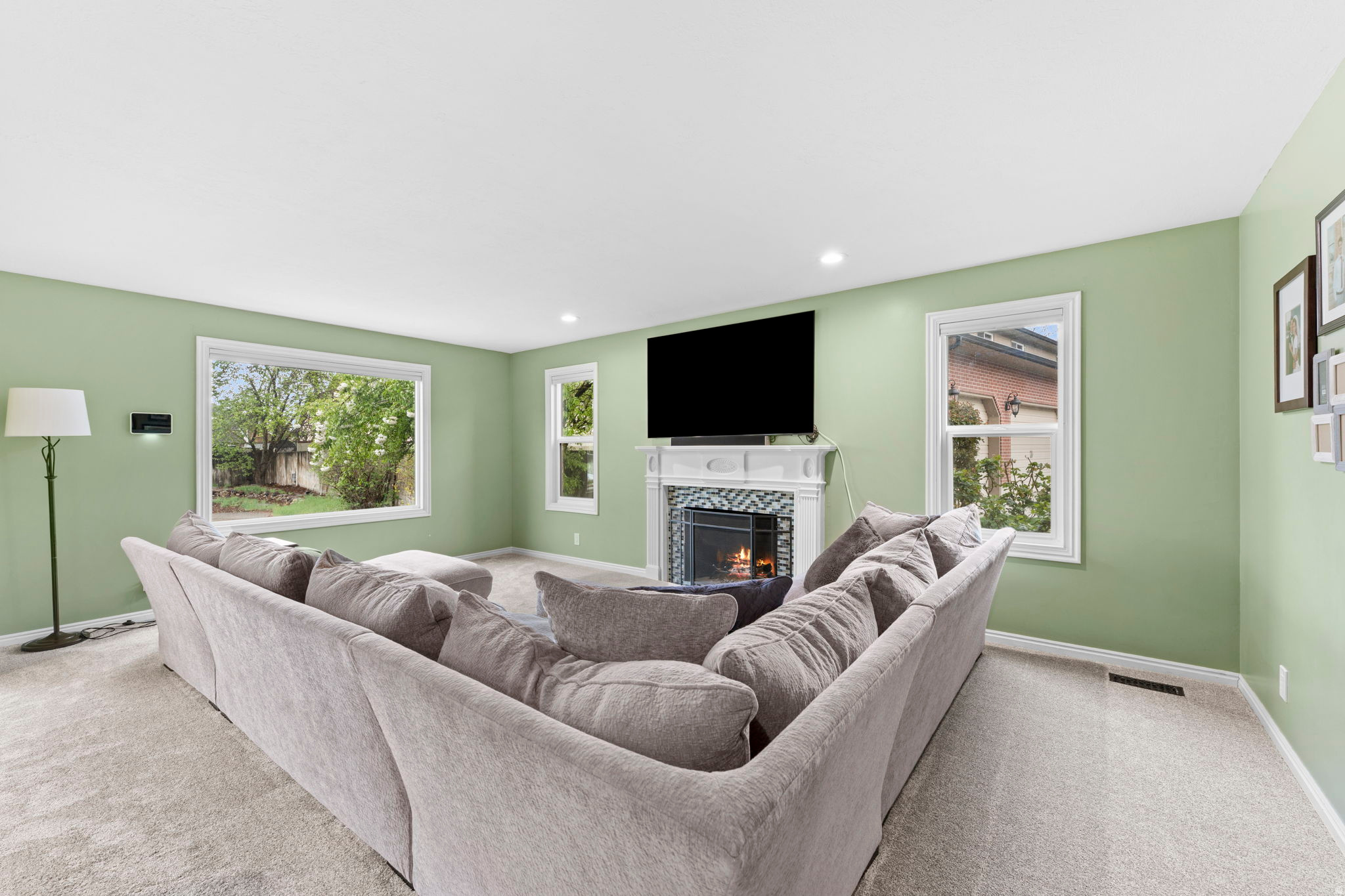 BRANDON PARK - Residential