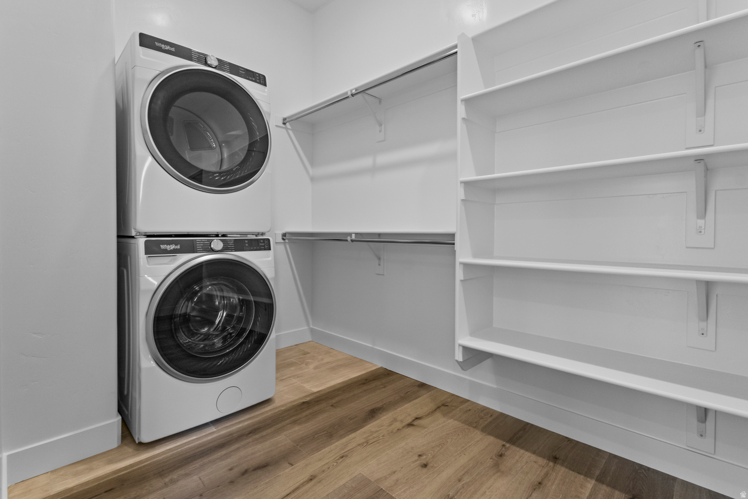 INVERNESS BY D.R. HORTON - Residential