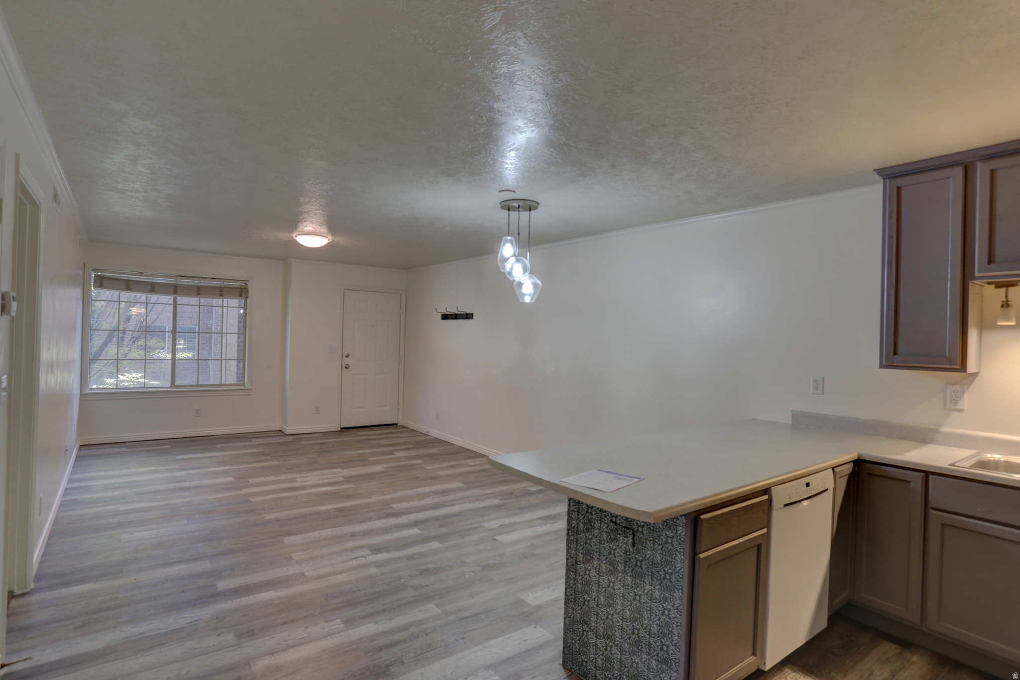 NORTH HAMPTON - Residential