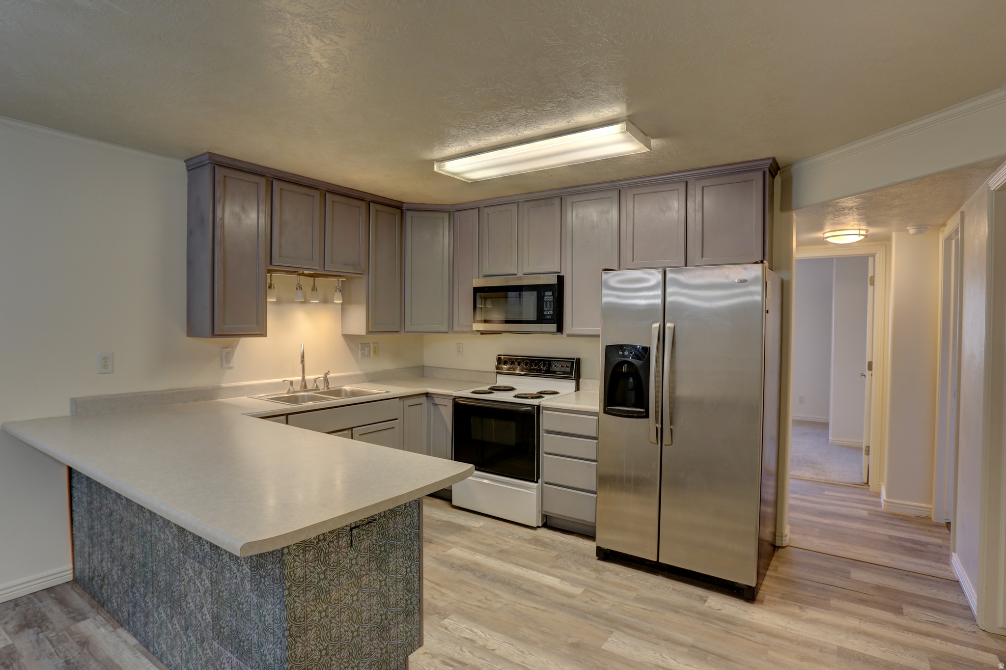 NORTH HAMPTON - Residential