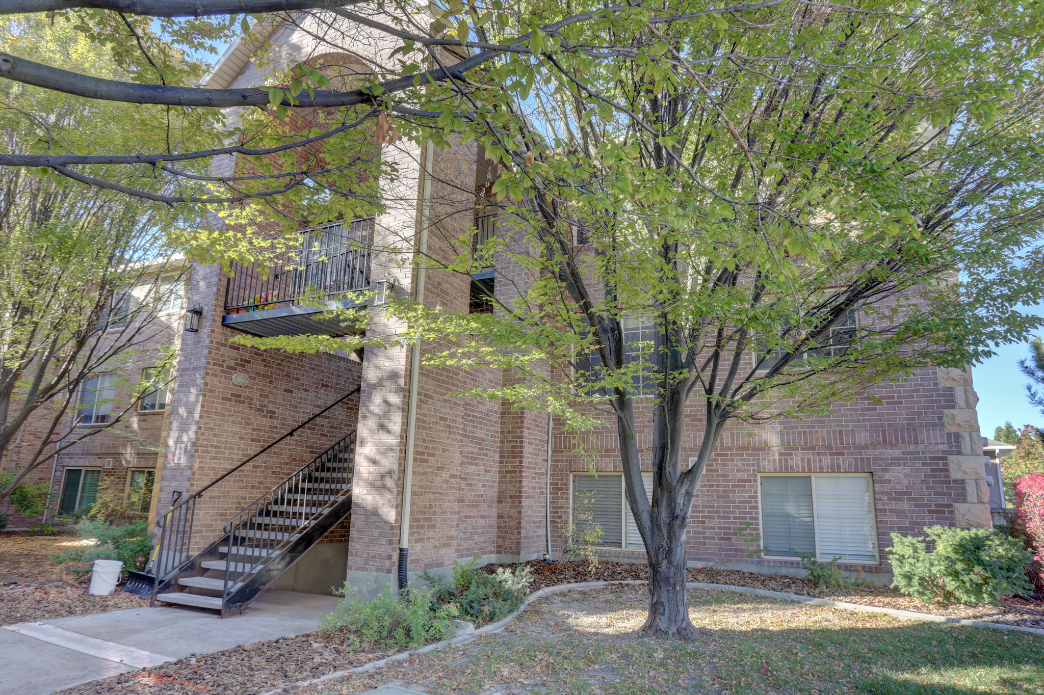 NORTH HAMPTON - Residential