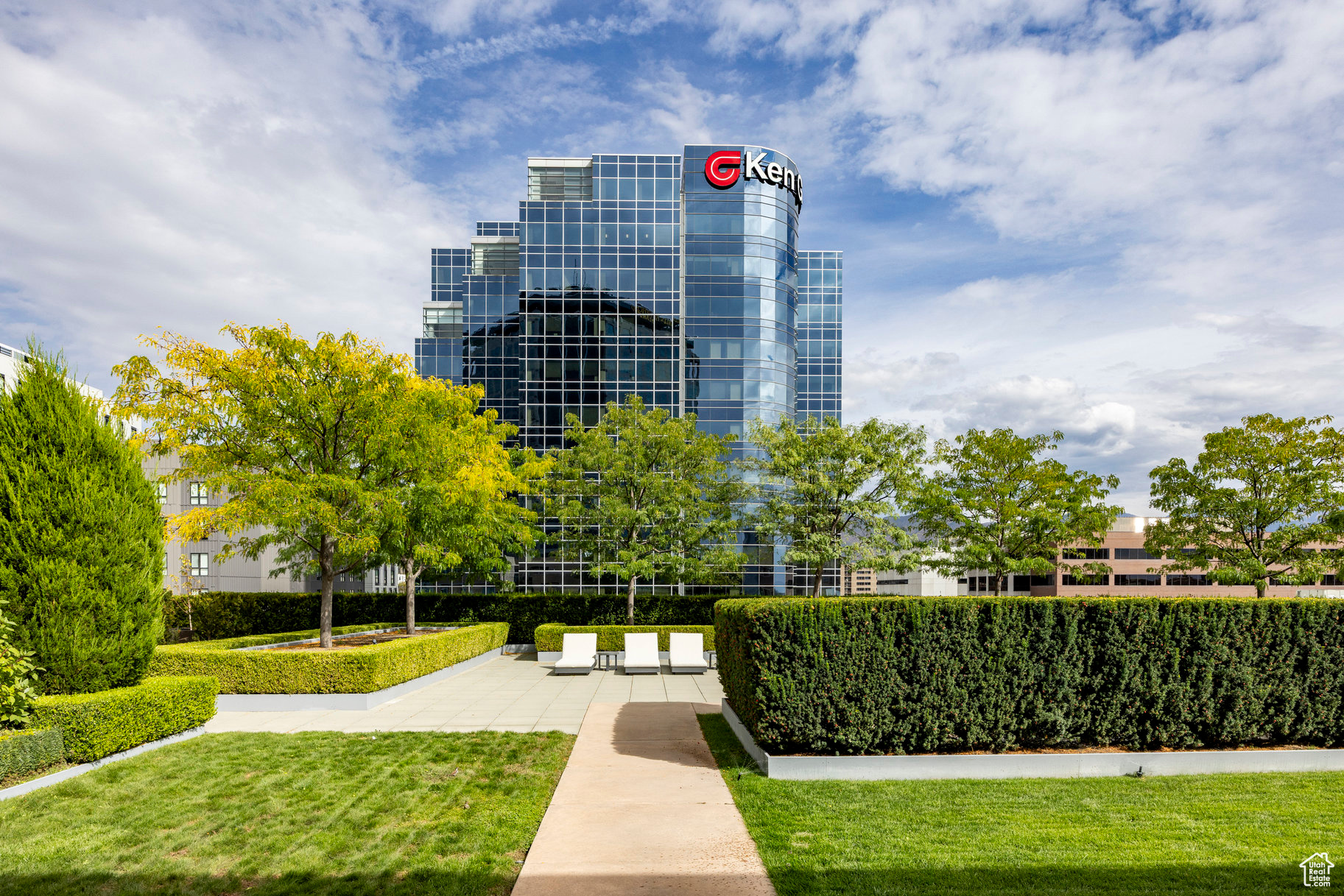 THE PLAZA - Residential