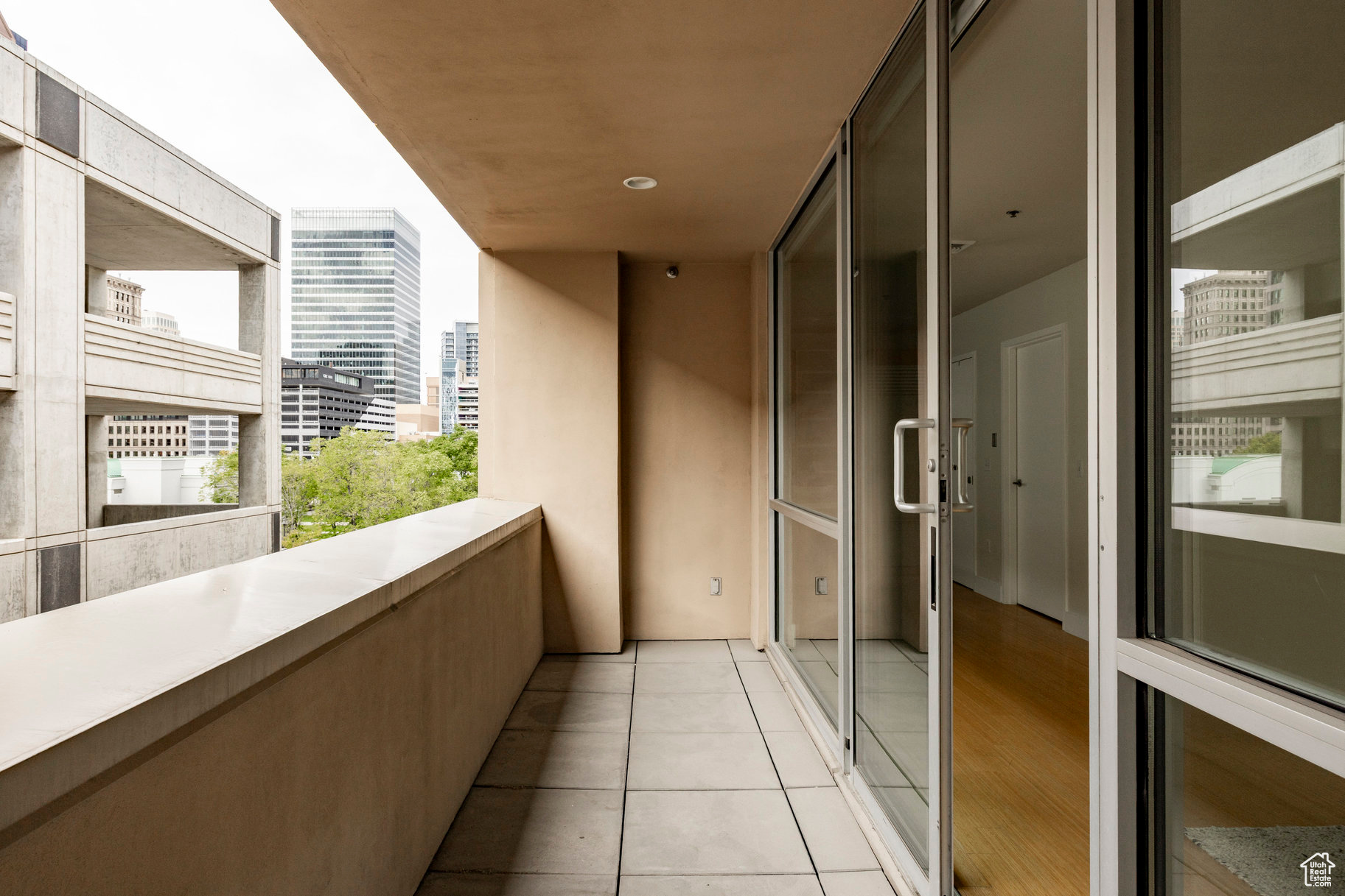 THE PLAZA - Residential