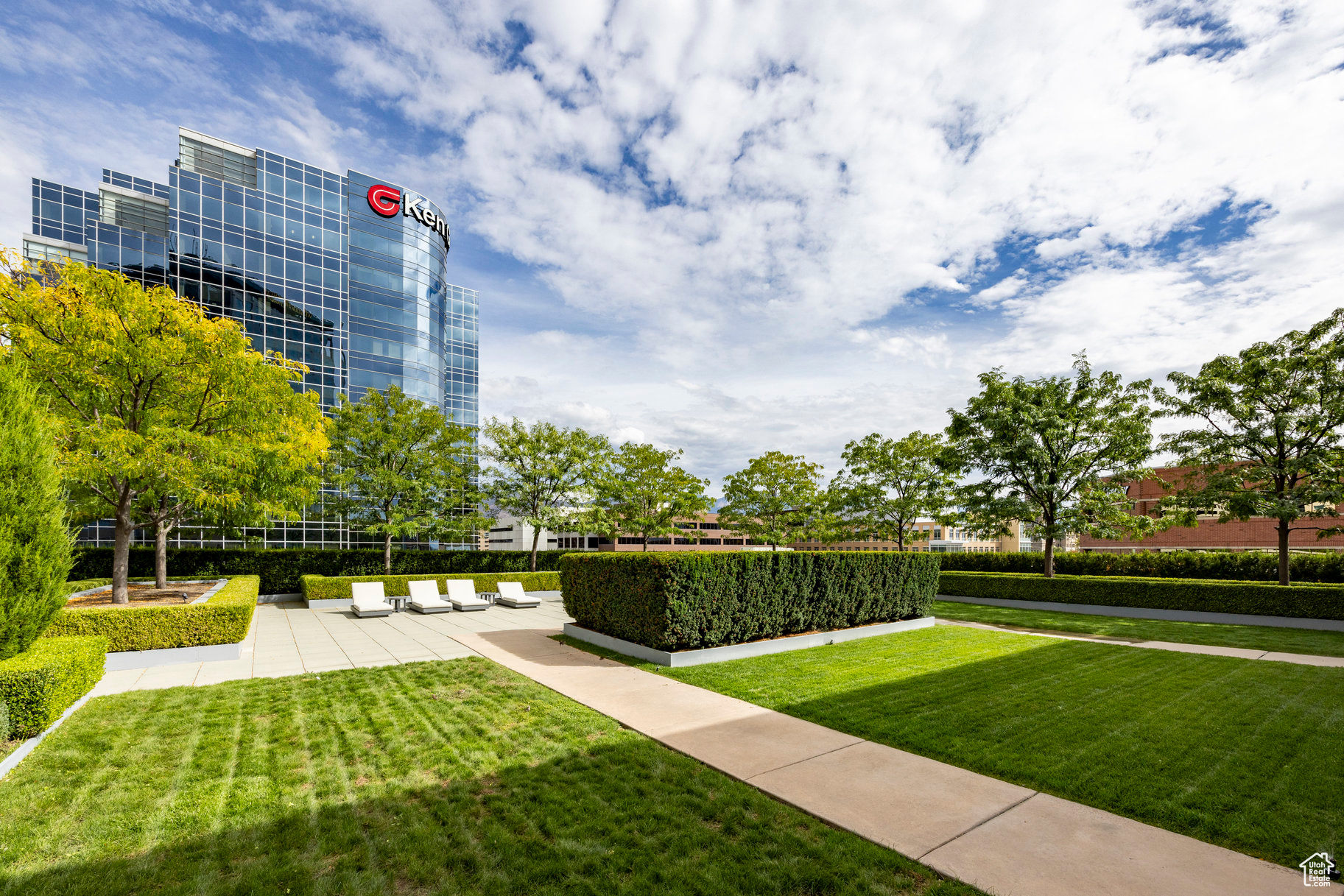 THE PLAZA - Residential