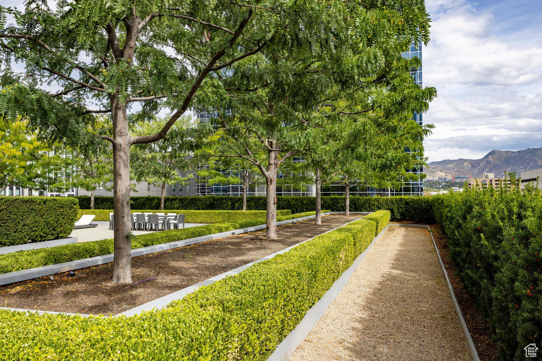 THE PLAZA - Residential