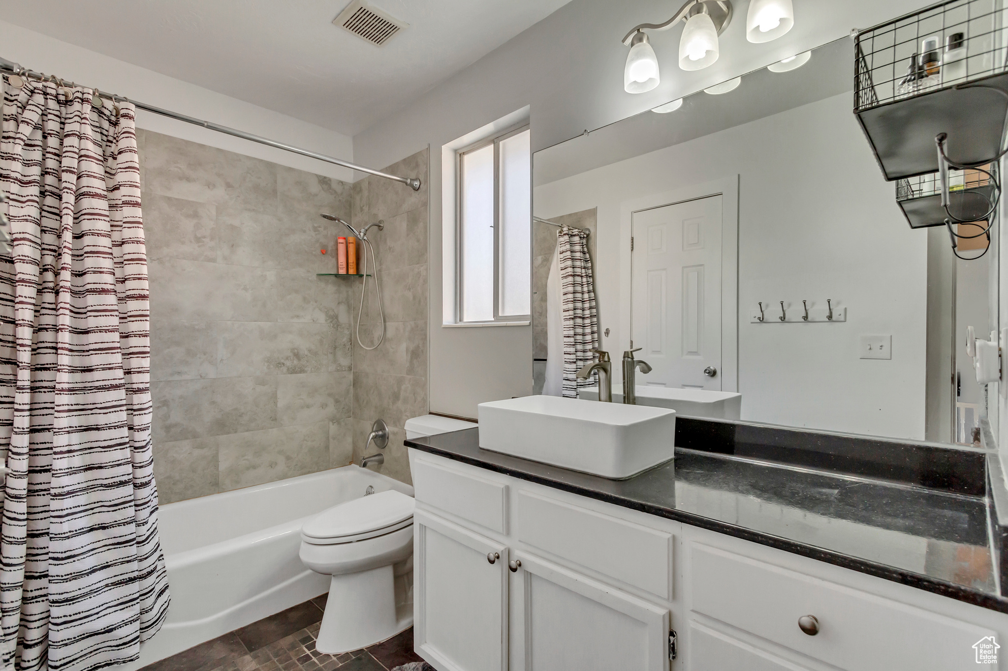1189 E 2400, Layton, Utah image 16