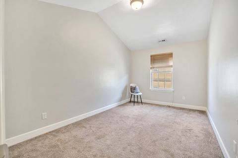 Tiny photo for 585 E WYNGATE POINTE LN, Draper, UT 84020 (MLS # 2155874)