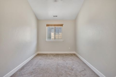 Tiny photo for 585 E WYNGATE POINTE LN, Draper, UT 84020 (MLS # 2155874)